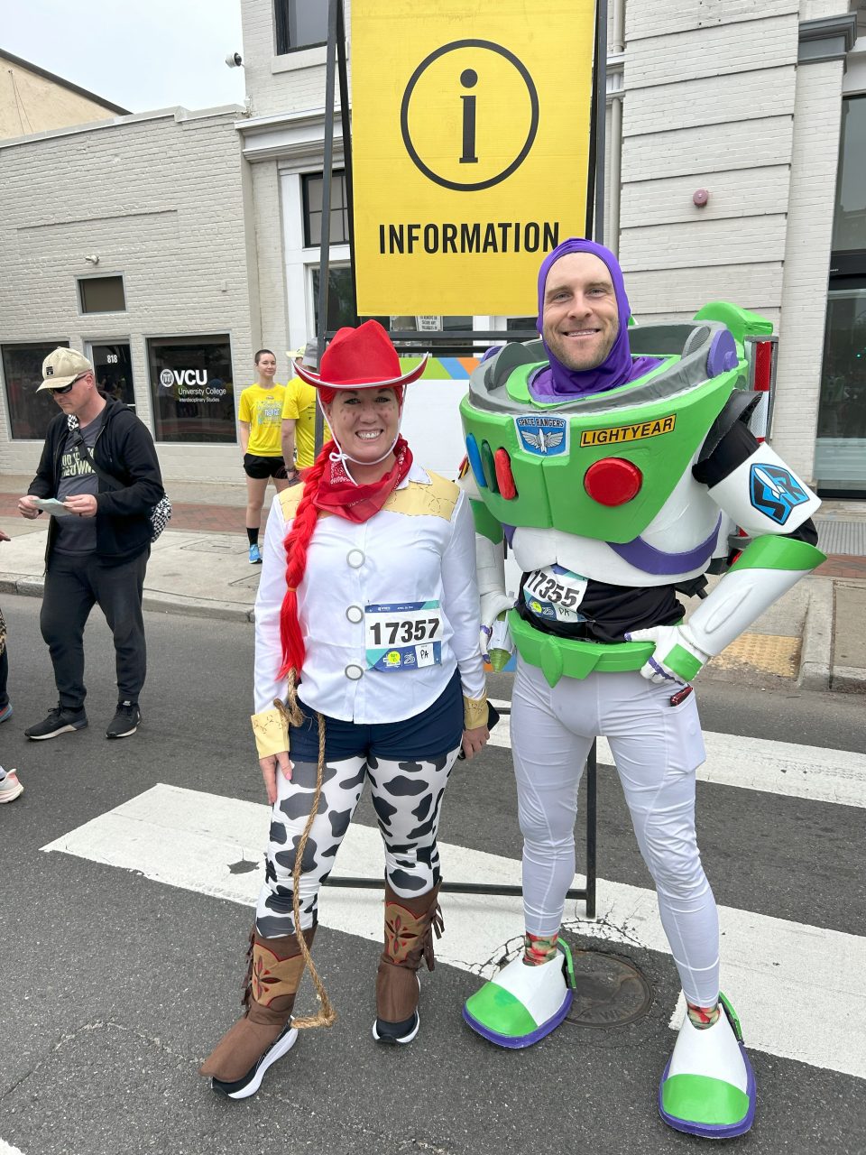 2024 Dress Up & Run Contest Winners Sports Backers