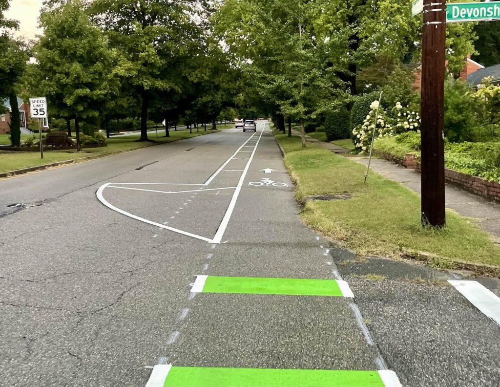 Bike lanes in Westover Hills